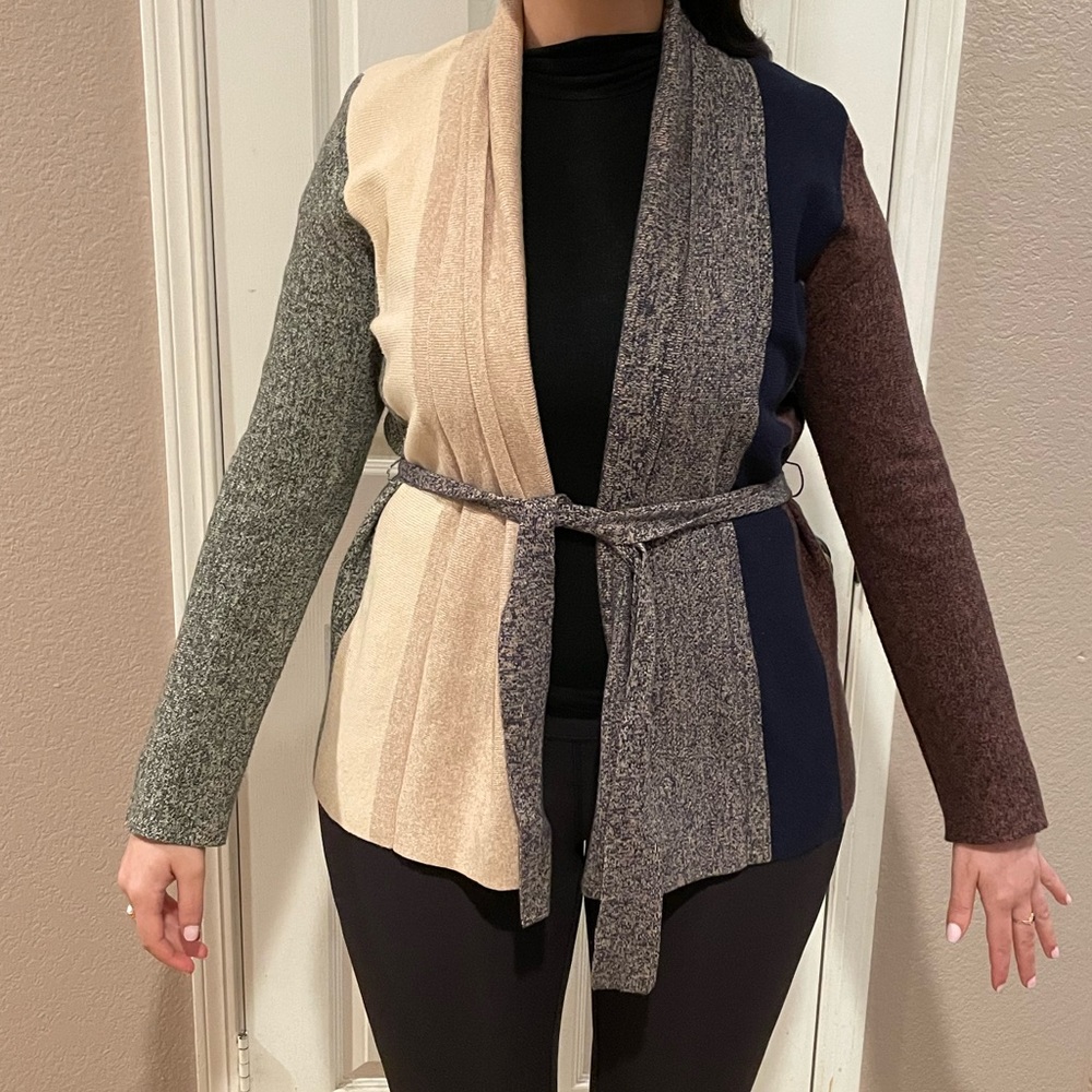 BCBG MAXAZRIA Cardigan